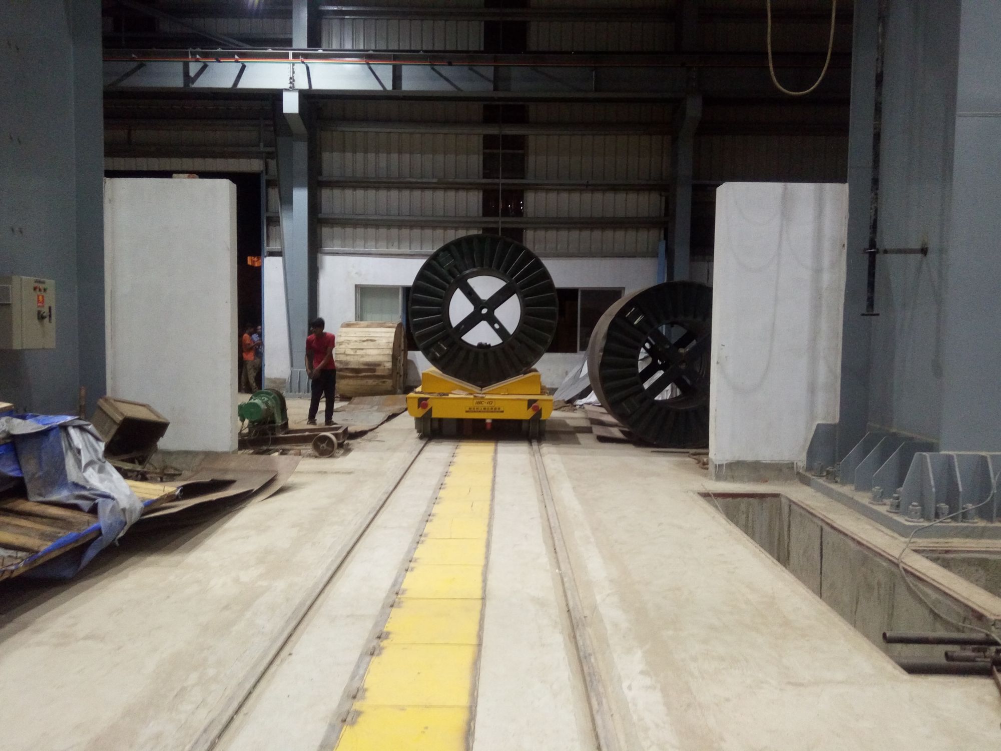 滑觸線電動平車現場圖